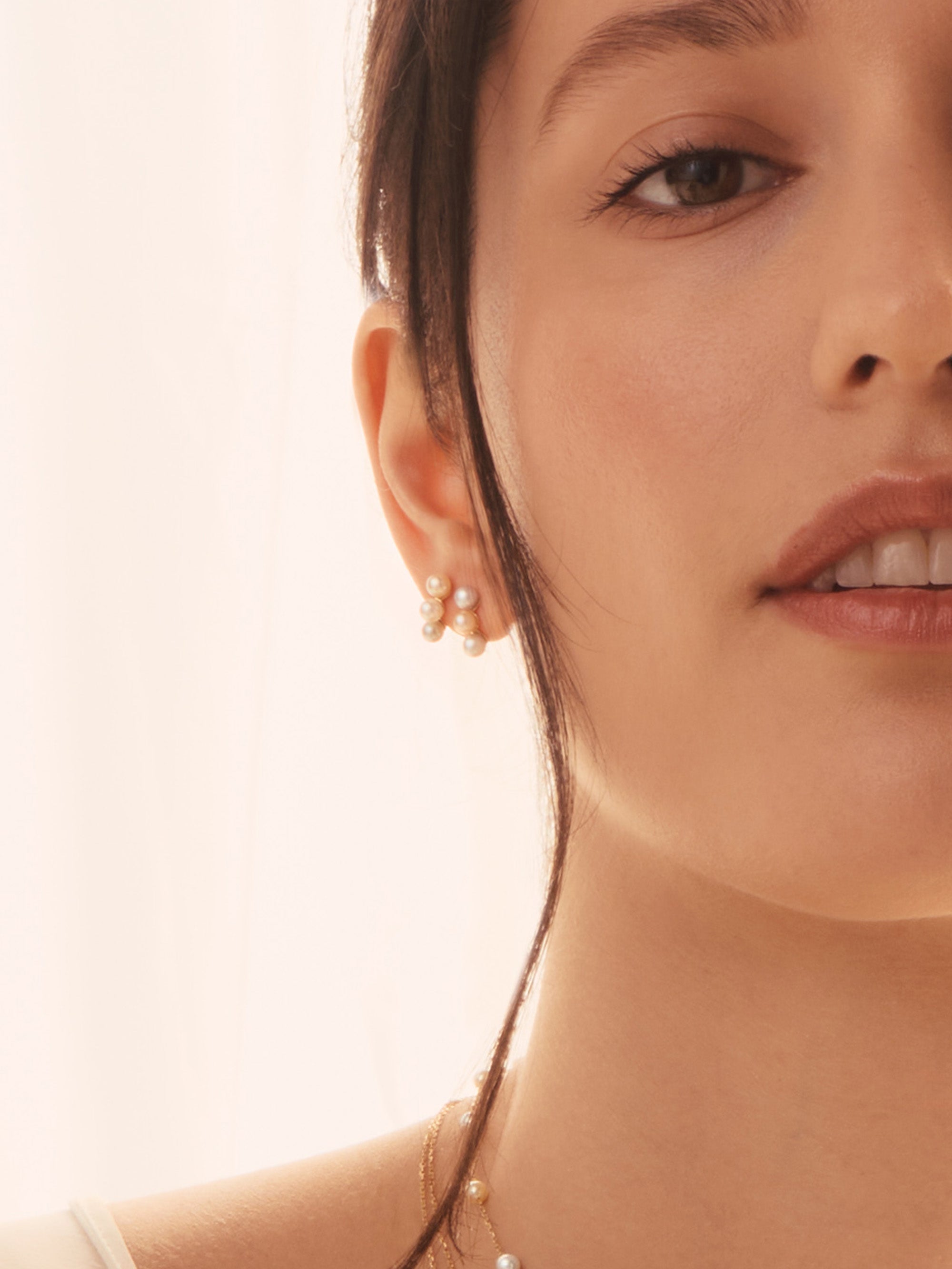 SBE449 Sea of Beauty. Candy Triple Akoya Pearl Stud