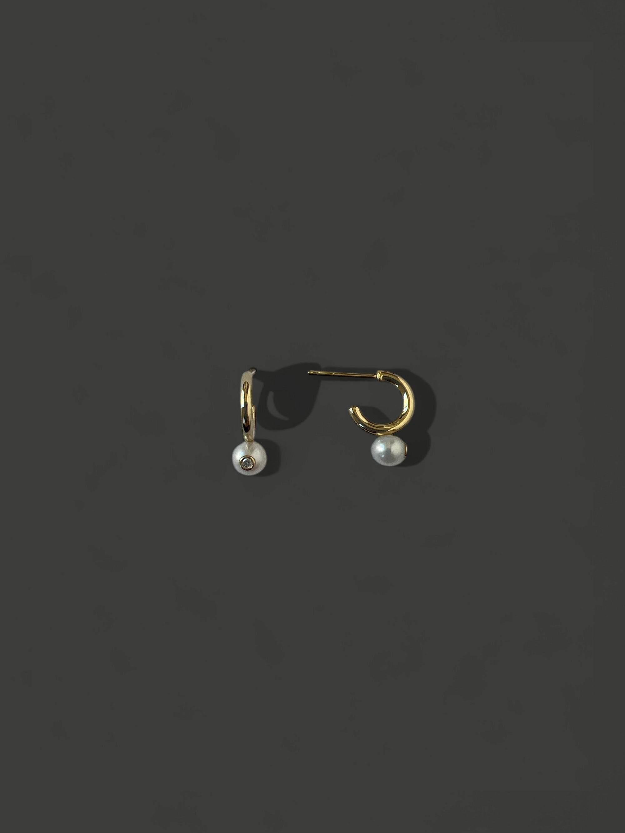 FE9 Inset Diamond And Pearl Earrings