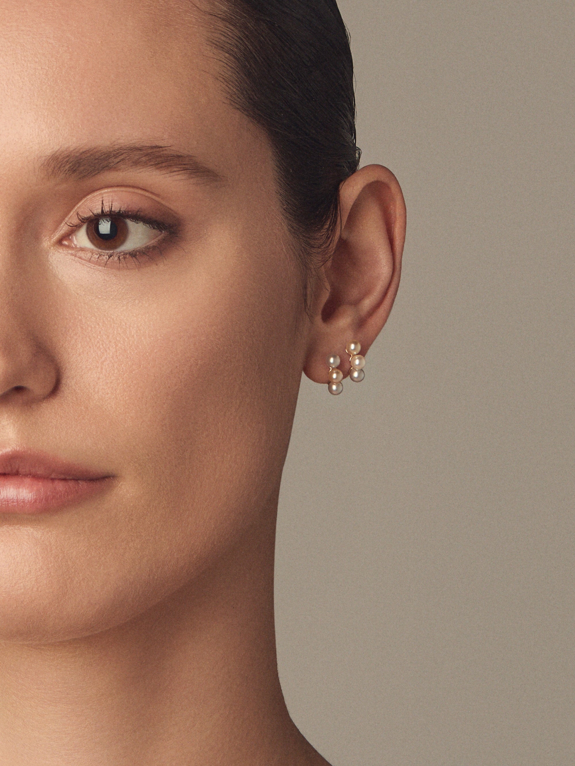 SBE449 Sea of Beauty. Candy Triple Akoya Pearl Stud