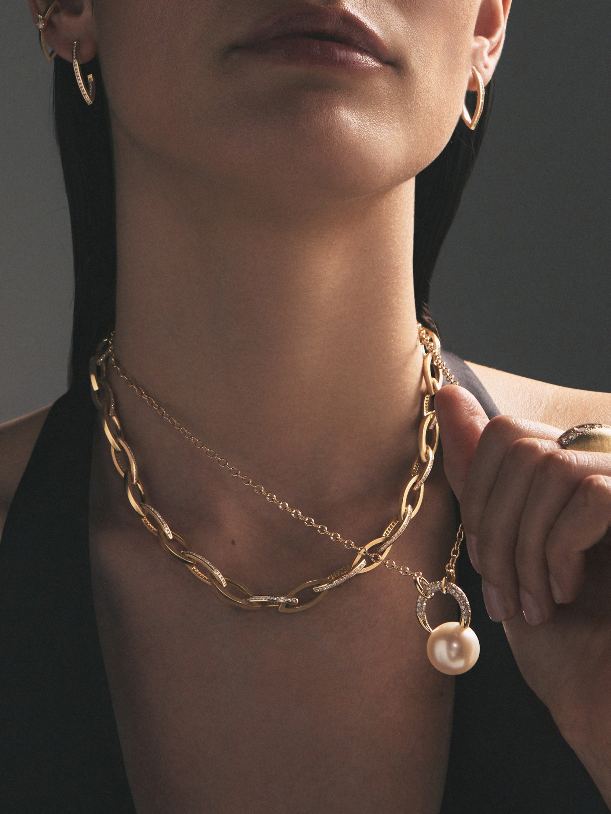 3N XVIII. Marquise Link Yellow Gold Alternating Channel Diamond Necklace