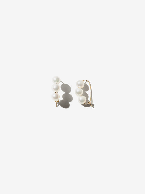 SBE203 Sea of Beauty. Medium Pearl Safety Pin Earrings