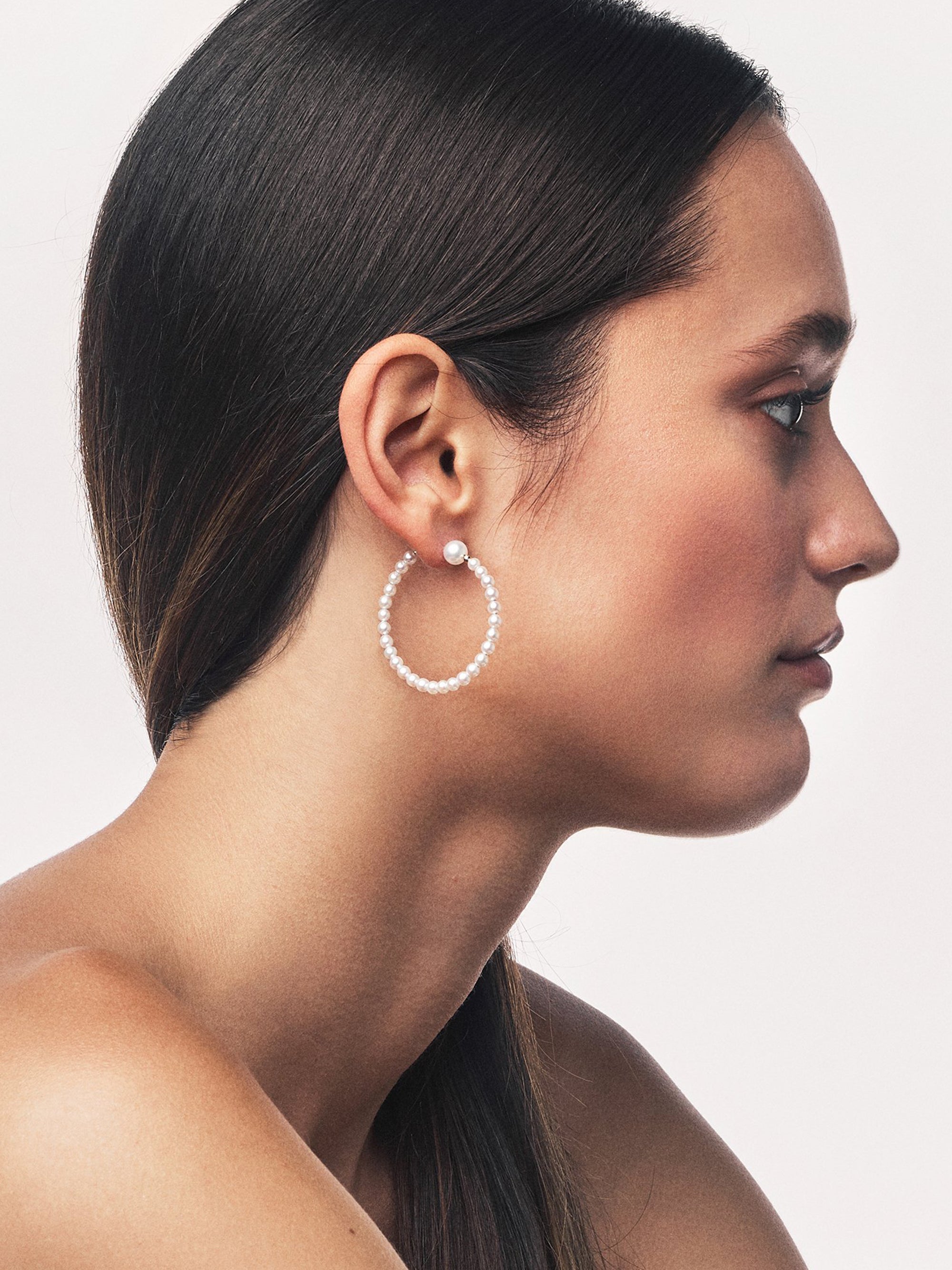 SBE212 Medium All Pearl Hoop Earrings