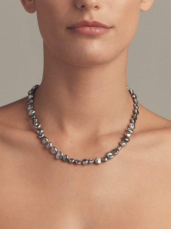 Black Tahitian Keshi Pearl Necklace ST3