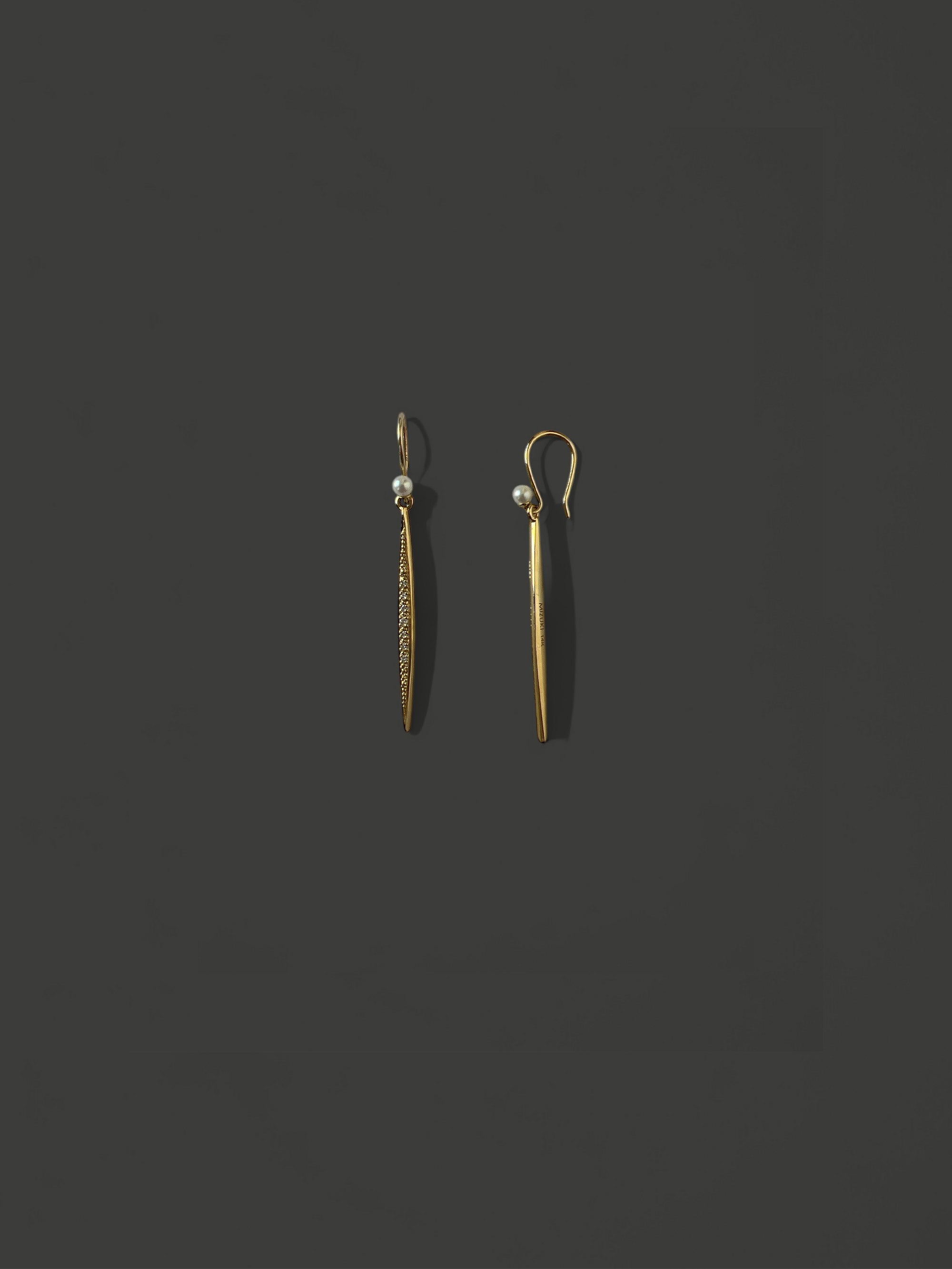 FE18 Small Diamond Icicle With Pearl Earrings