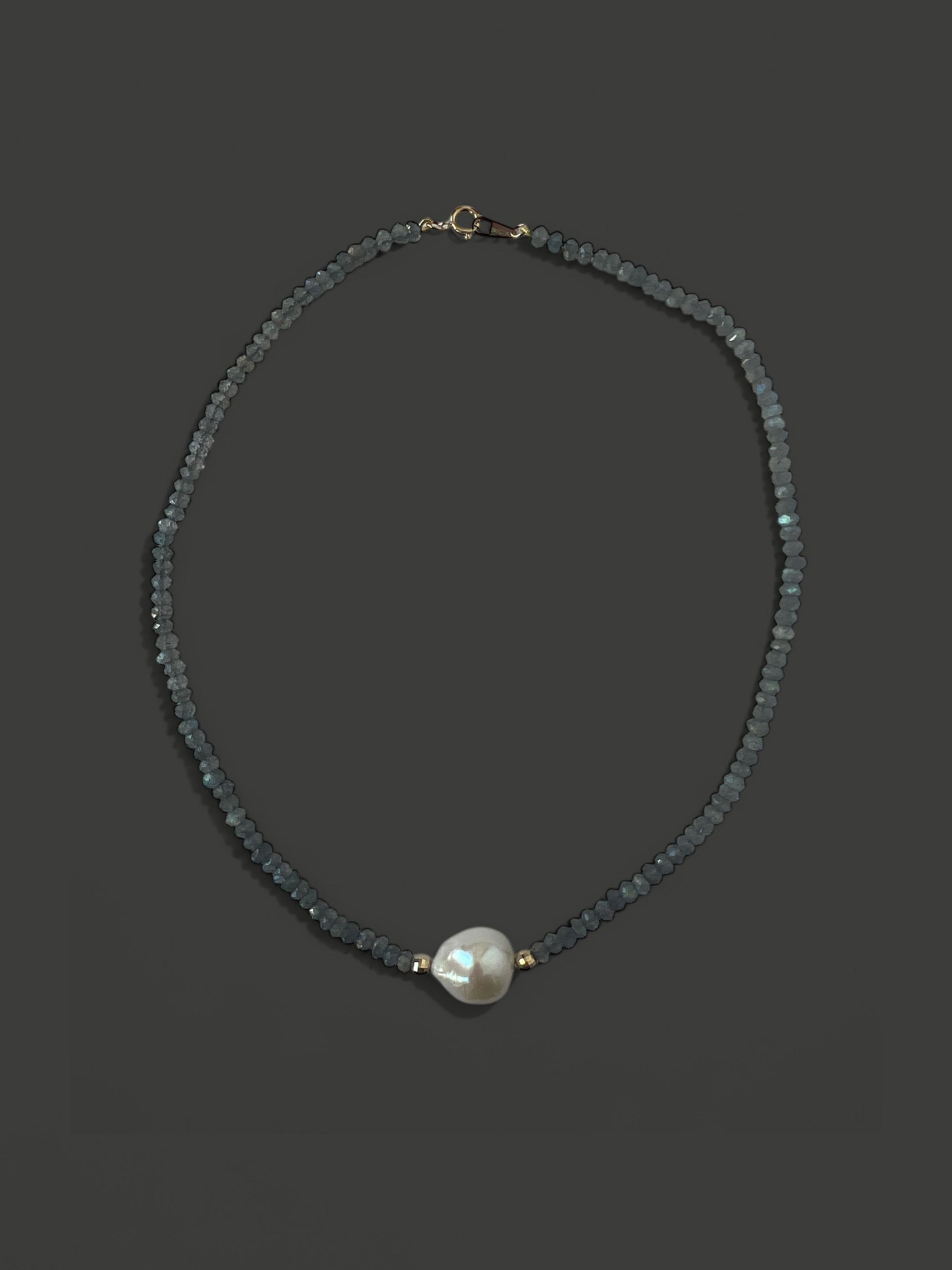 FN31 Labradorite and White Freshwater Pearl Necklace