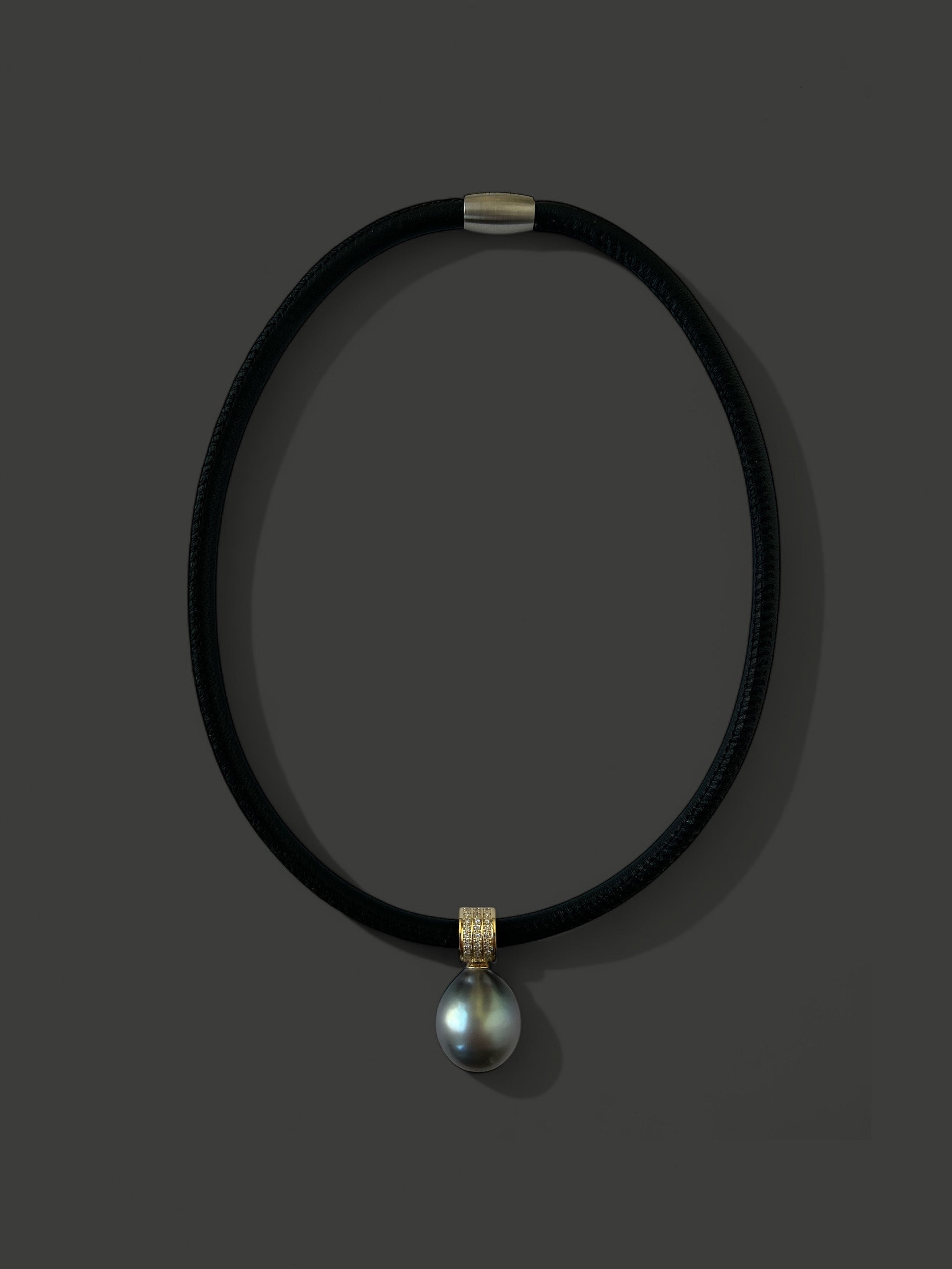 FN44 Large Drop Black Tahitian Pearl With Diamonds Leather Necklace