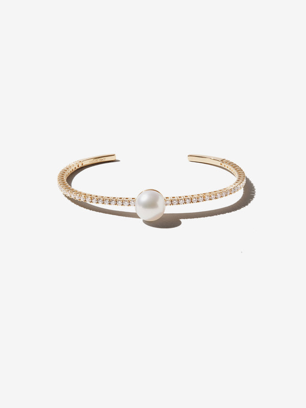 Prive Collection. Center Akoya Pearl with Diamond Cuff PA1
