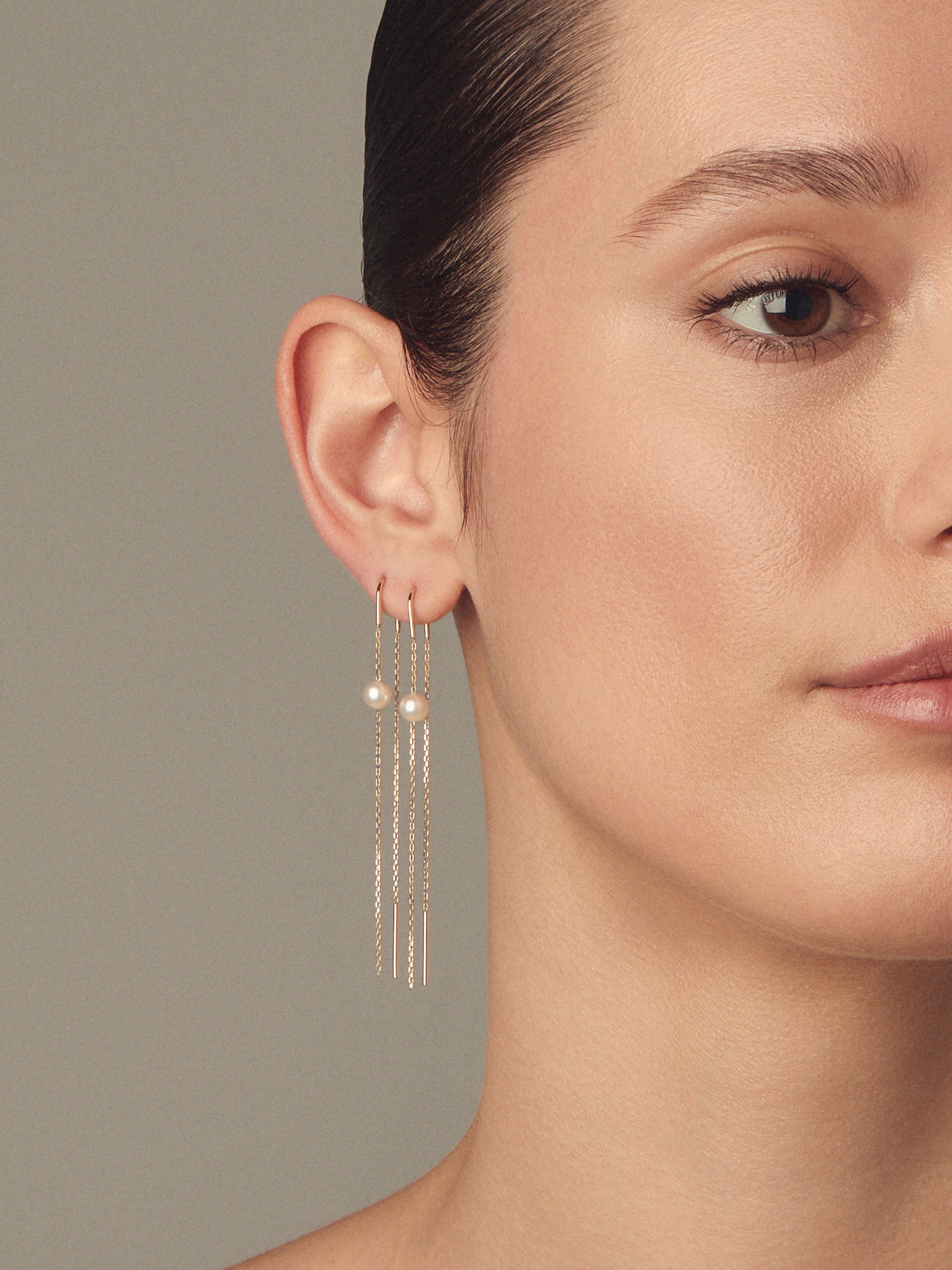 SBE453 Sea of Beauty. Hanging Chain White Akoya Pearl Earring