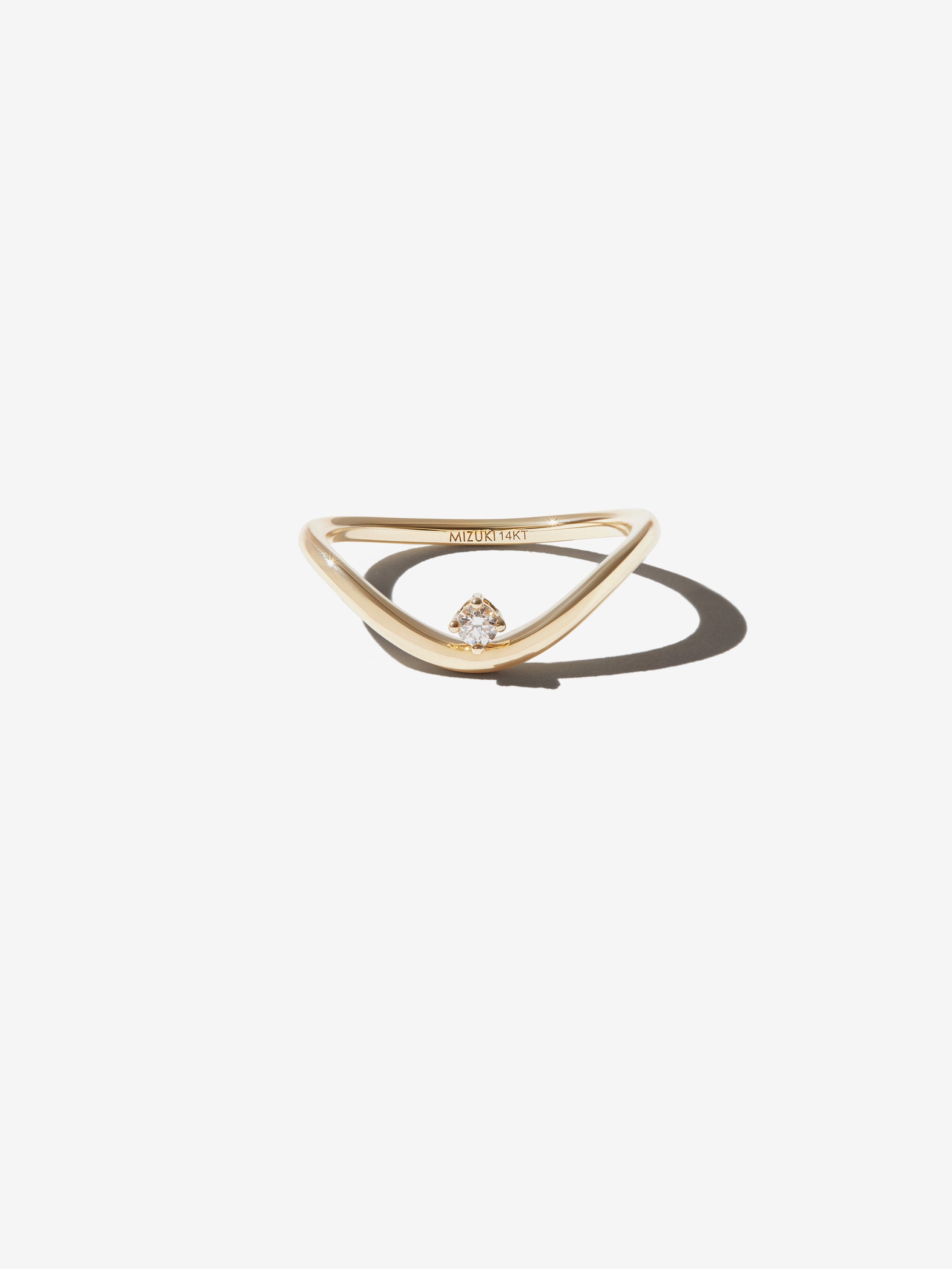 SBR108 Sea of Beauty. Gold and Diamond Curve Ring