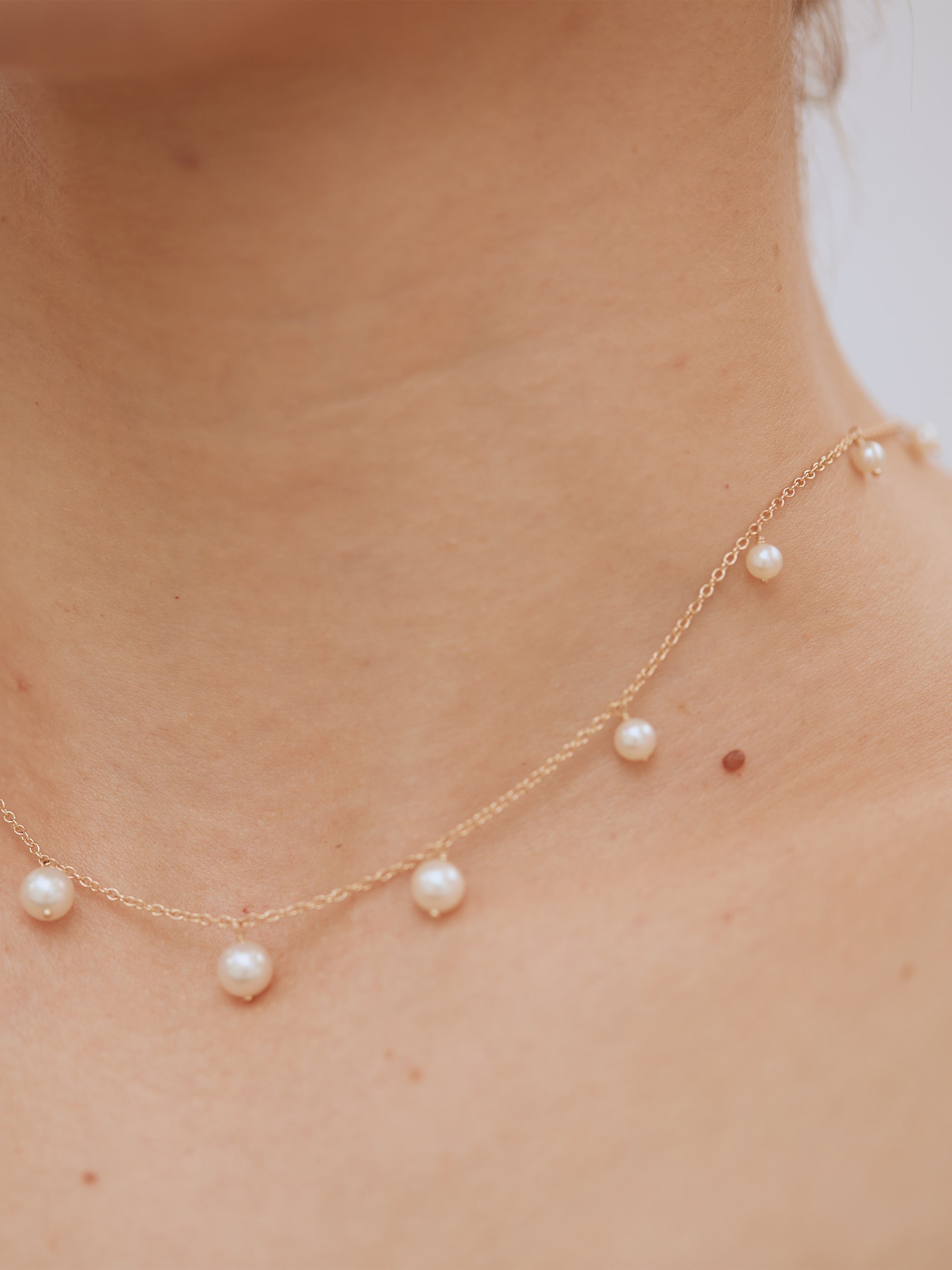 SBN234 Spaced Graduated Pearl Fringe Necklace