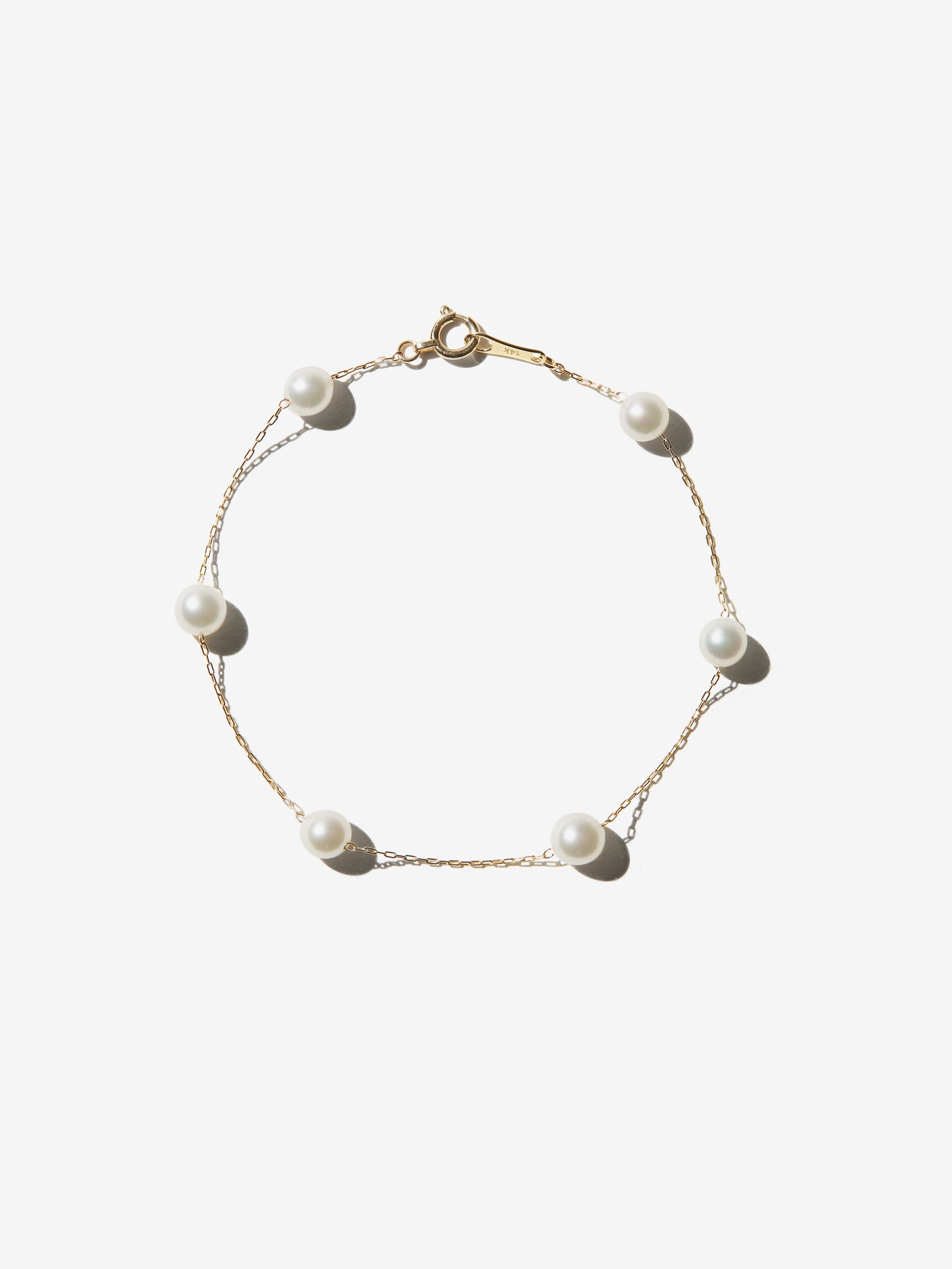 SBA120 Sea of Beauty. Large Floating Pearl Bracelet