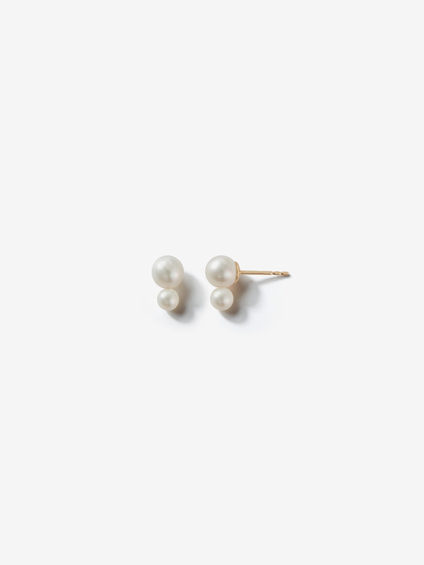 Sea of Beauty Collection.  Kissing Double Pearl Studs SBE240
