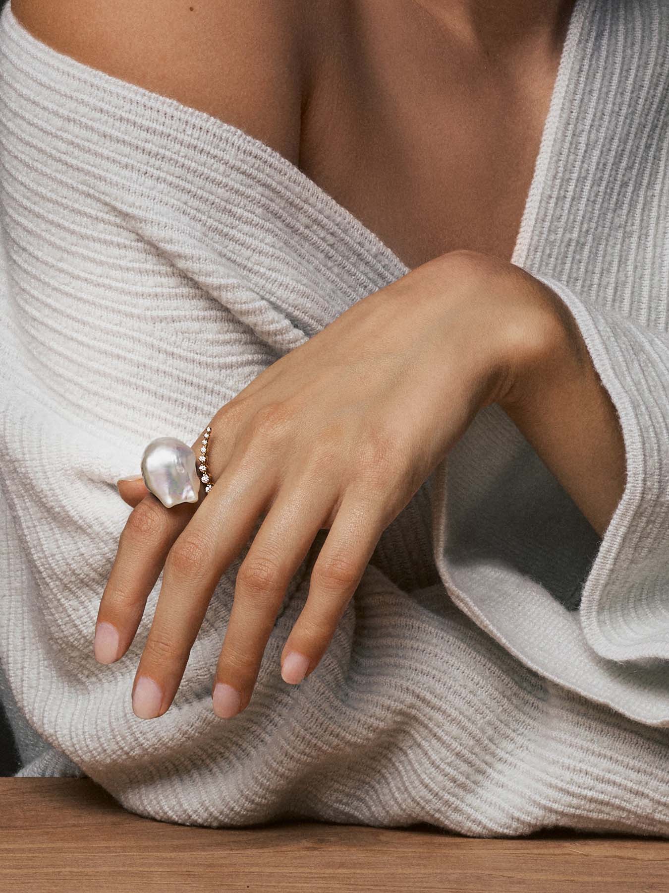 SBR42W Sea of Beauty. Open Multi Diamond and Baroque White Pearl Ring