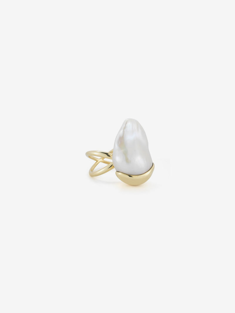 Large Baroque Pearl Fluid Crossover Ring SBR52W