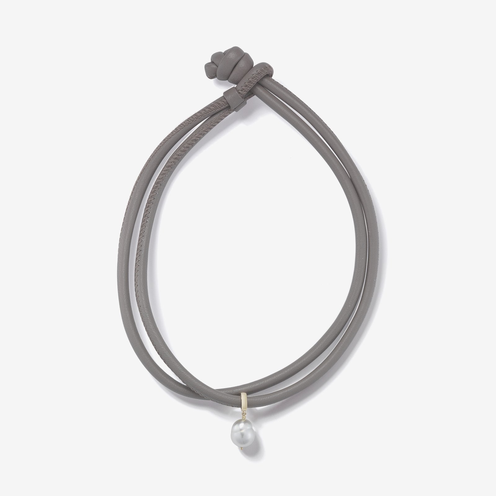 Sea of Beauty Collection.  Taupe Leather Baroque Gray Pearl Bracelet  T2Z3