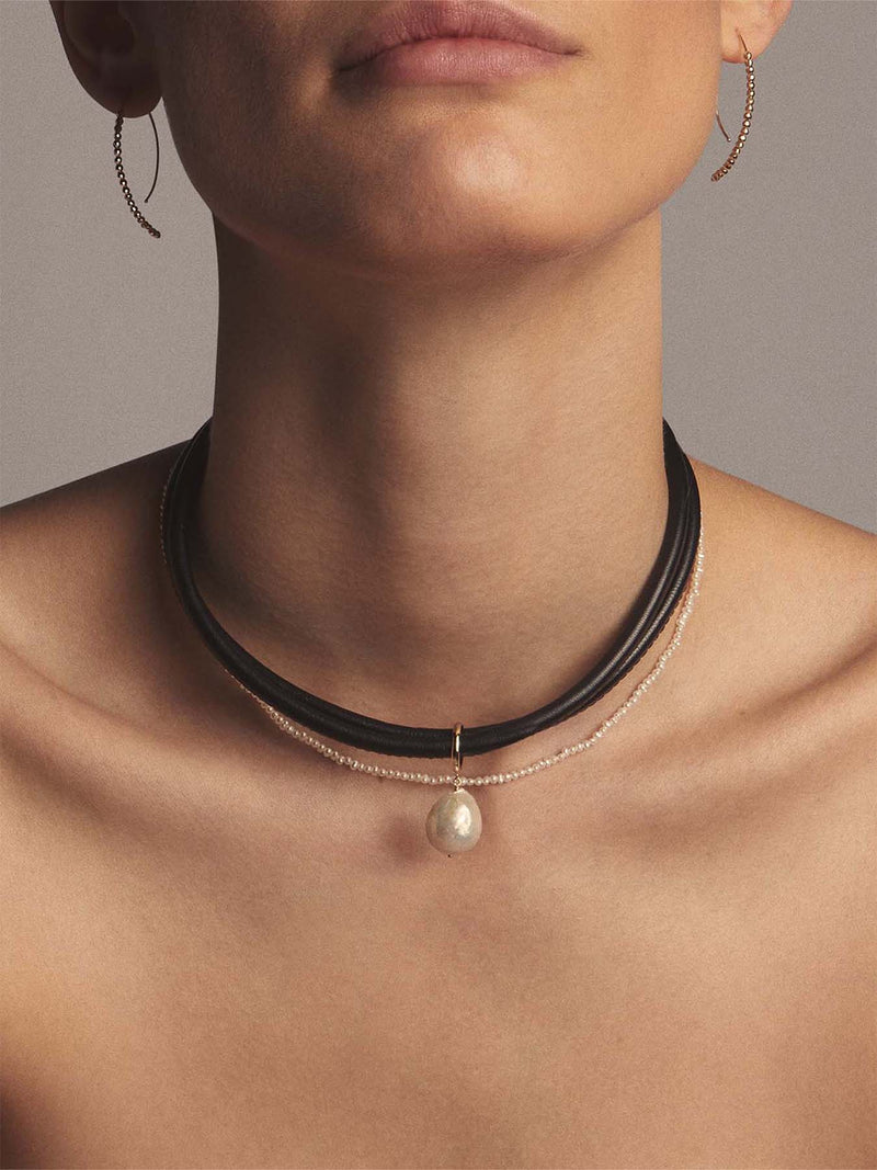 Large Pearl Leather Necklace/Bracelet X2H